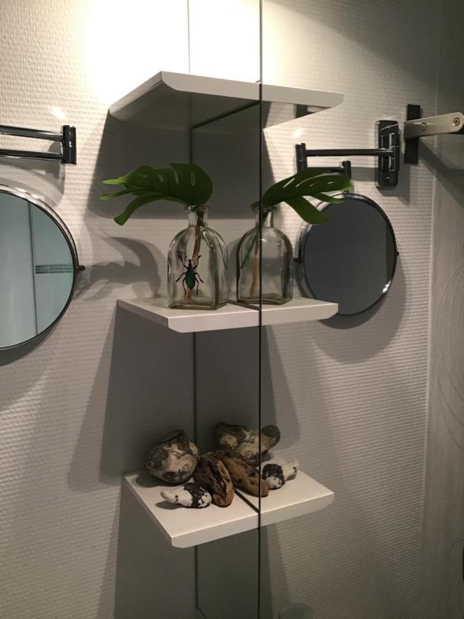 La Tour Des Quatre Chemins Apartment Грама Екстериор снимка