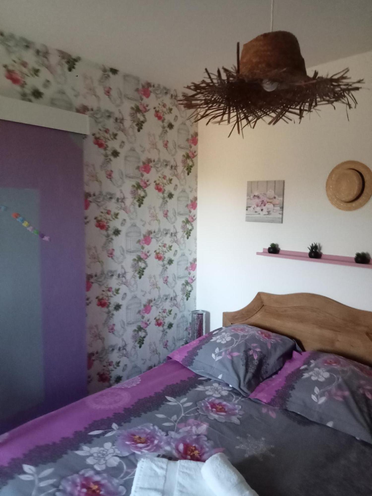 La Tour Des Quatre Chemins Apartment Грама Екстериор снимка